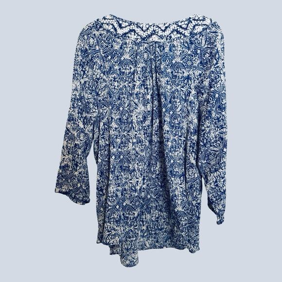 Lucky Brand Peasant Embroidered Bohemian Blue White Relaxed Blouse 3/4 Sleeve 2X - Picture 2 of 11